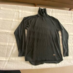 Under Armour Black Turtleneck Top, Black Size Large